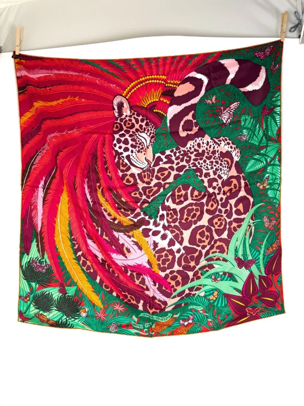 HERMES Jaguar Quetzal Square 90 cm Green Fuchsia Bordeaux Silk Scarf